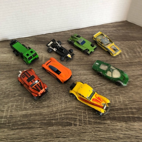 Vintage Assorted Colourful Toy Cars Bundle - Picture 2 of 16